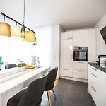 Apartment Komfortables Studio-apartment Hoechsten By Interhome Efrizweiler