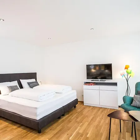 Komfortables Studio-apartment Hoechsten By Interhome